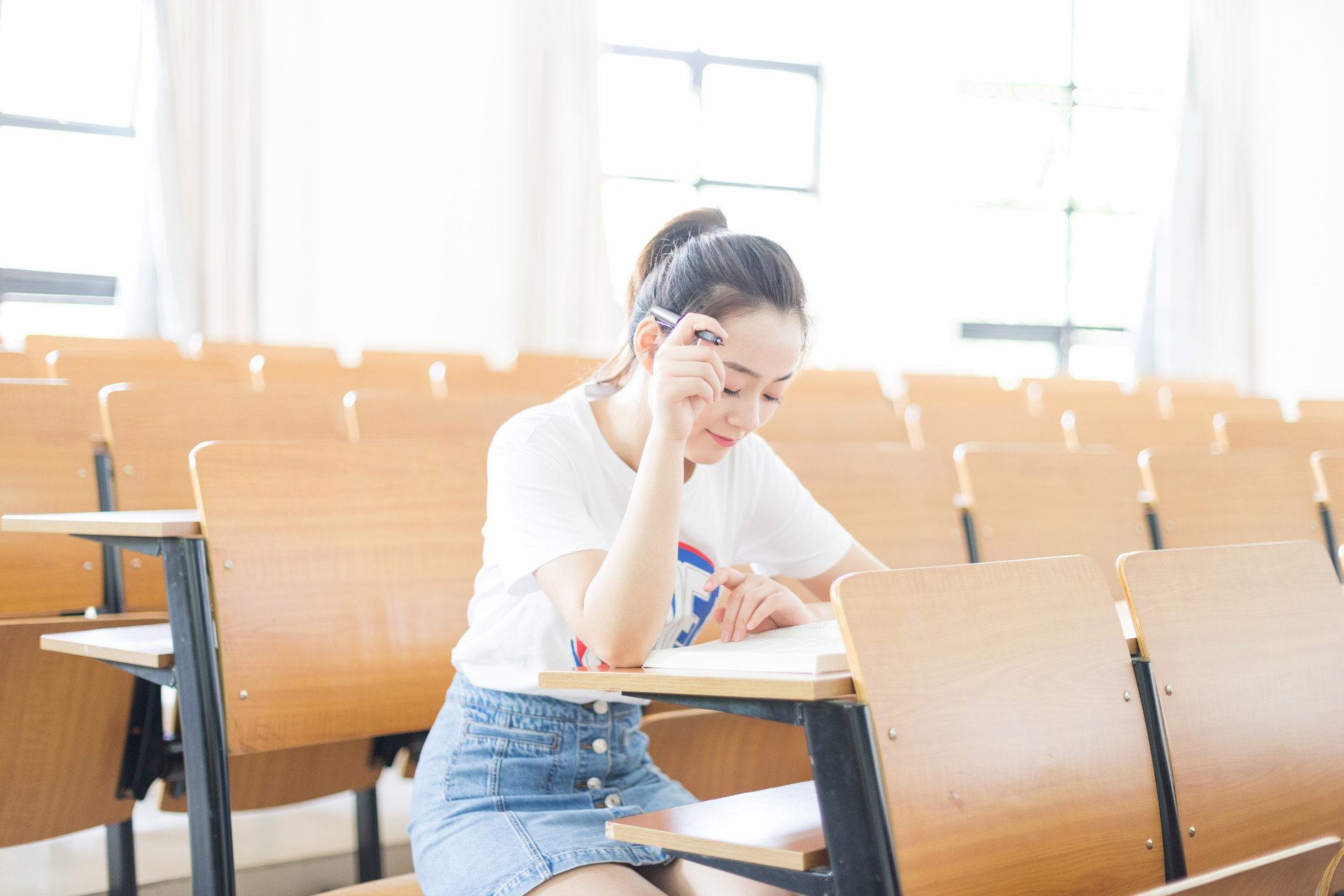 电大学位英语试题_电大学位英语试卷_电大学位英语试题及答案