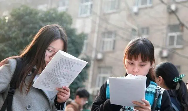 六级报名英语大学条件怎么填_大学英语四六级报名条件_大学英语六级报考要求