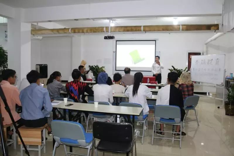 银川出国留学中介机构_银川留学生回国政策_银川留学英语