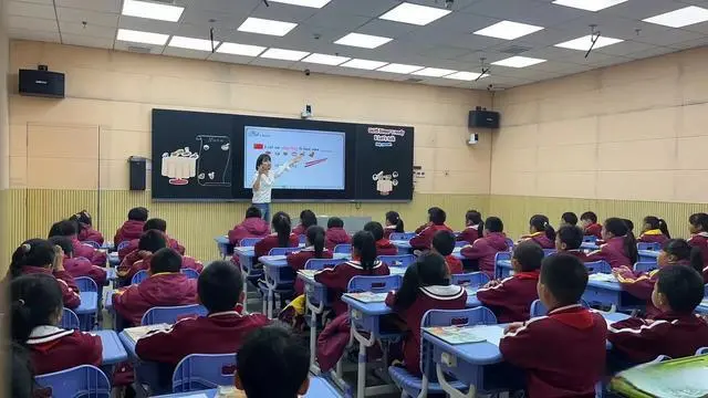 英语报小学版_英语晚报小学_晚报英语