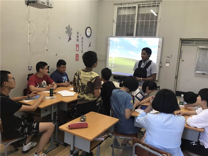 香港留学前学英语吗_香港留学英语_香港学英语多少钱一个月