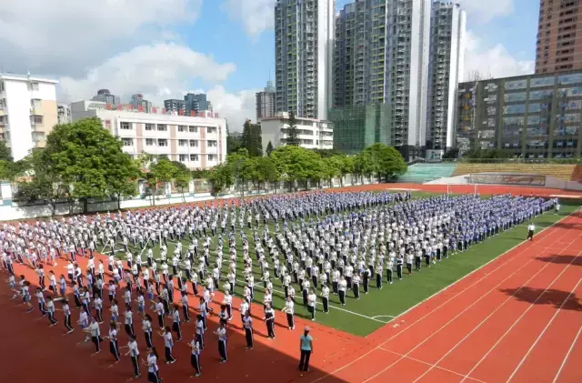 中学英语深圳好考吗_中学英语深圳好学吗_深圳最好中学英语