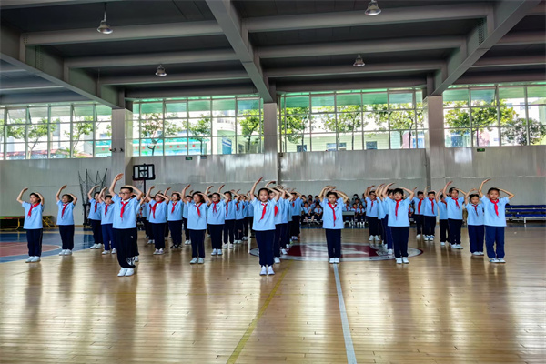 榆林市实验小学官方网的地址_榆林市实验_榆林实验小学英语节