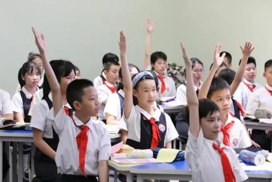 广州版小学英语六年级下册_广州版小学英语六年级下册课文_广州市六年级英语下册